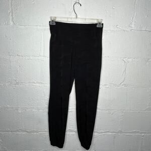 Athleta Brooklyn Textured Jogger Athleisure Pull On Women Black Camo Size 4